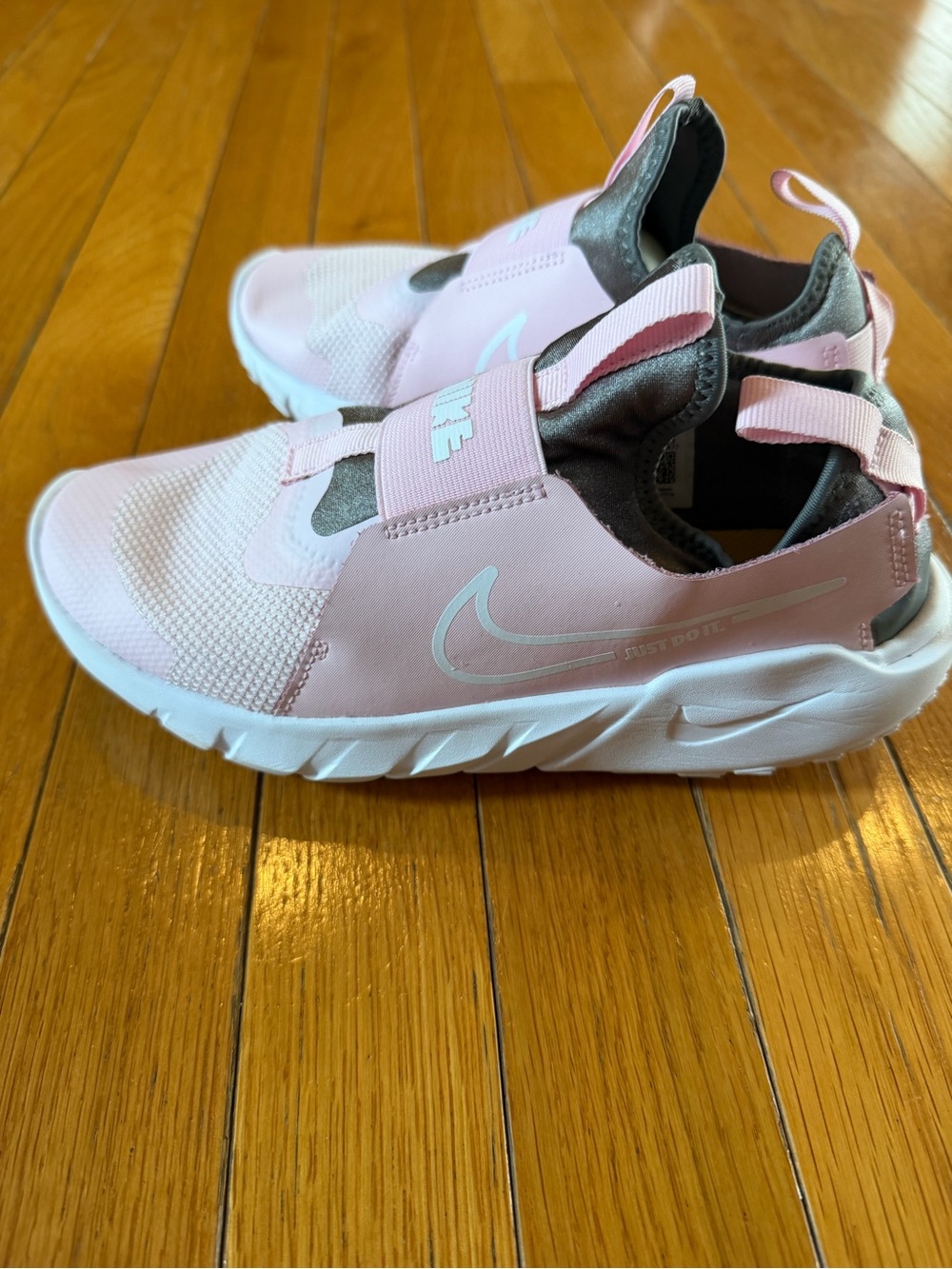 Nike Flex Runner 2 Tennis Shoes Girls Youth Sz 4 4Y Pink